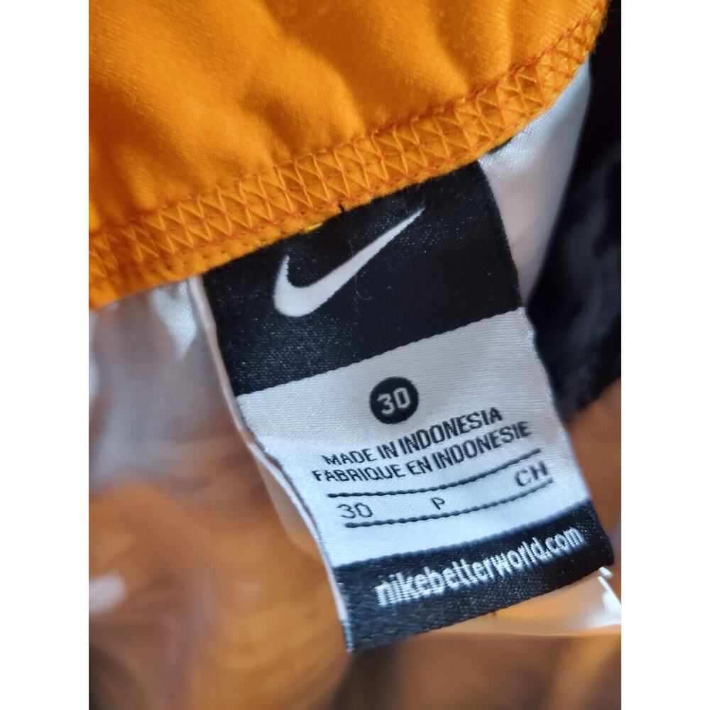 Nike Men's Gray & White Polyester Pull On Swim Trunk Logo Print Shorts Size 30 - Picture 7 of 11